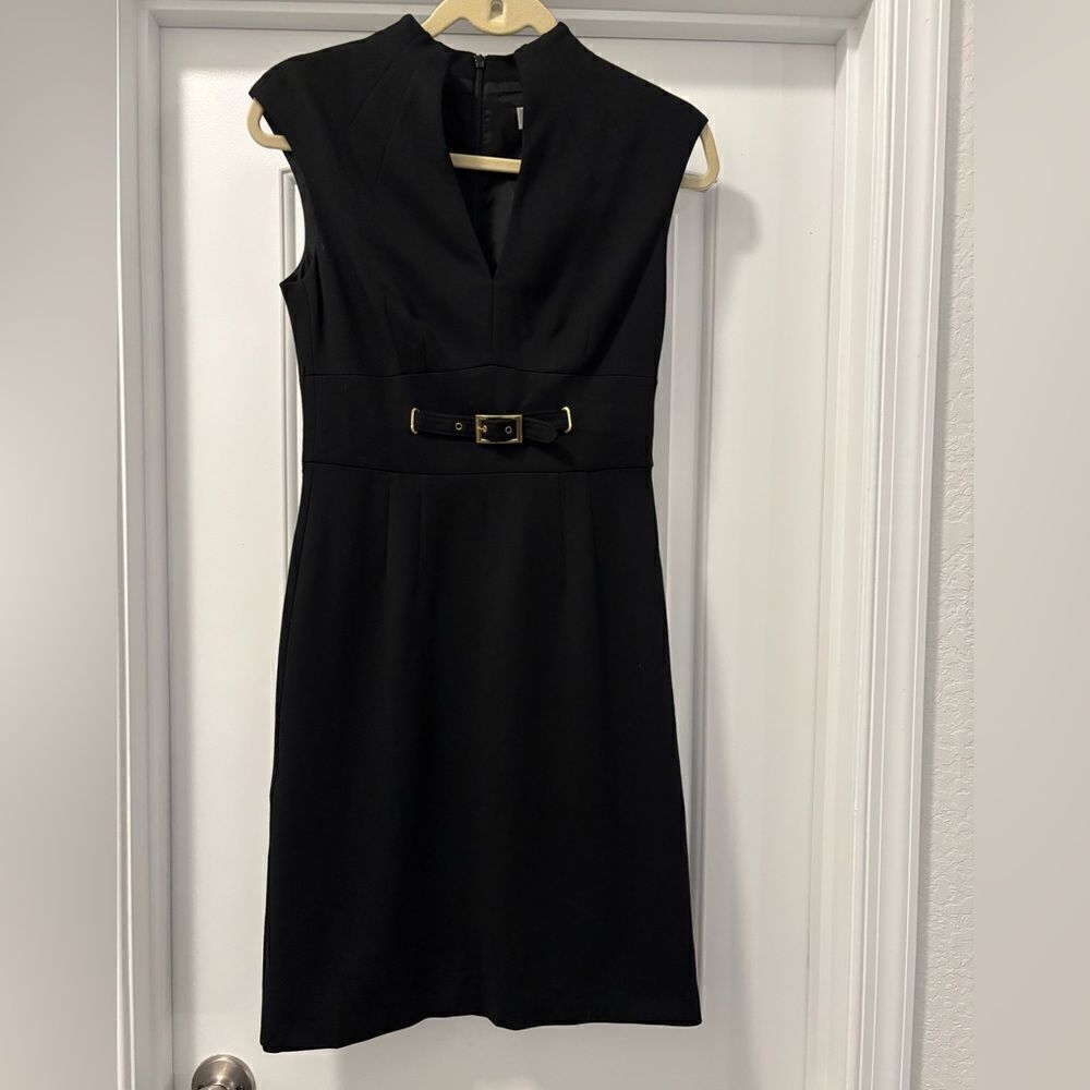 Trina Turk Sleeveless Shift Dress Size Small Gold Hardware Lined